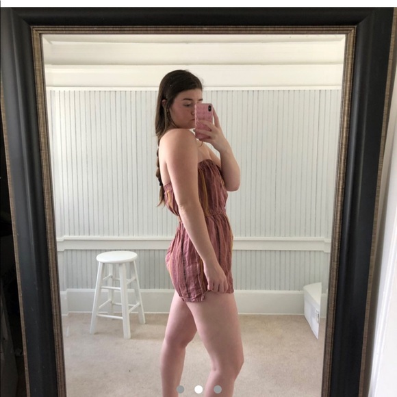 Urban Outfitters Pink Romper - Picture 3 of 4